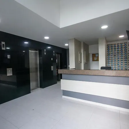 Torre Fuerte Confortable Apartamento Completo Con Piscina En Excelente Ubicacion